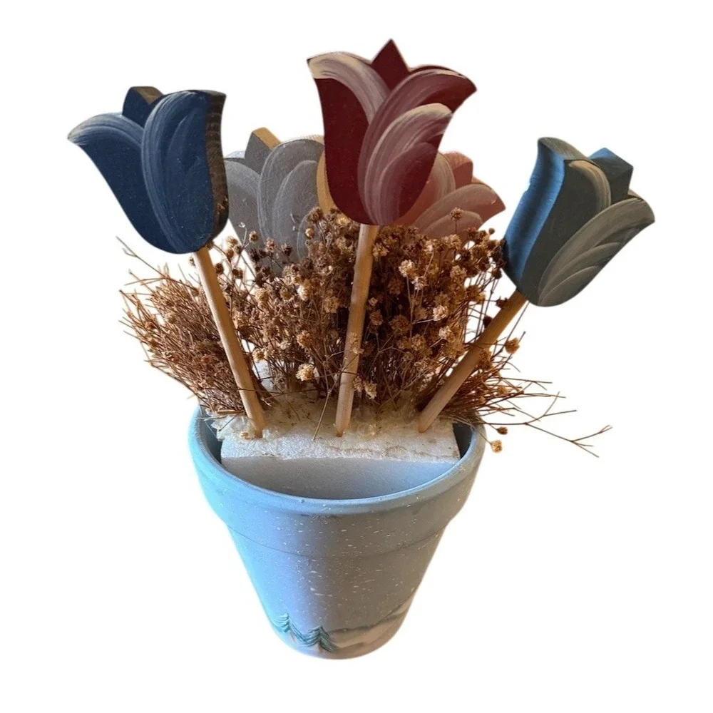 Hand-Painted Wooden Tulip‎ Floral Arrangement Winter Scene Pot w/ Dried flowers